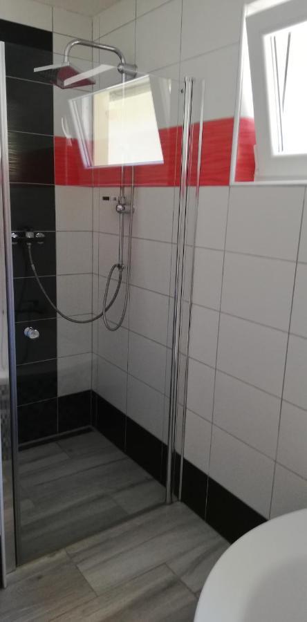 Penzion Kravin Bosilec Kültér fotó